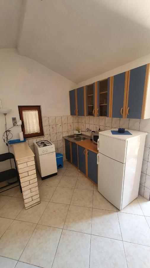 Apartments Zdenka Rogoznica  Luaran gambar